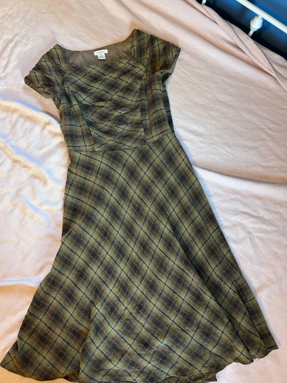 Vintage-Inspired  Plaid Fit & Flare Dress